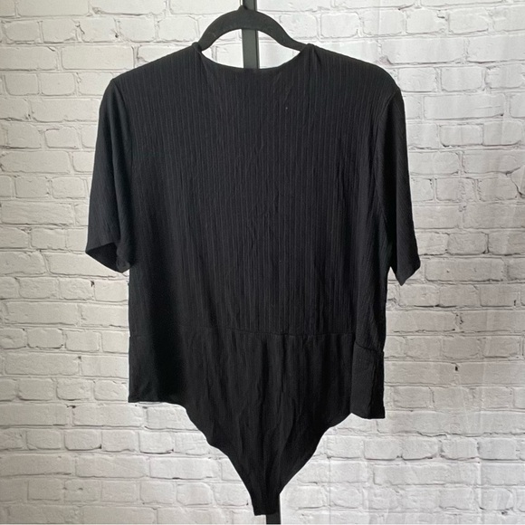 Forever 21 Black Bodysuit Size 3X - Picture 2 of 4